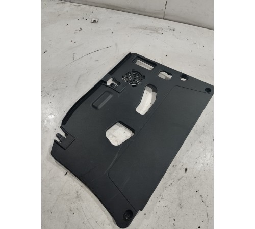 Накладка торпедо нижняя