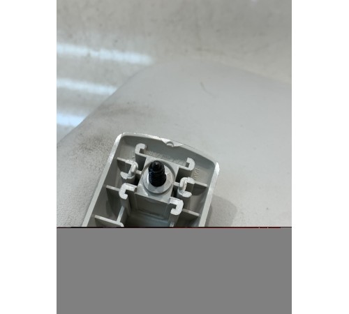 Козырек солнцезащитный (правый)