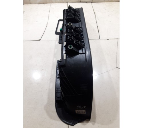 Накладка подножки передняя правая