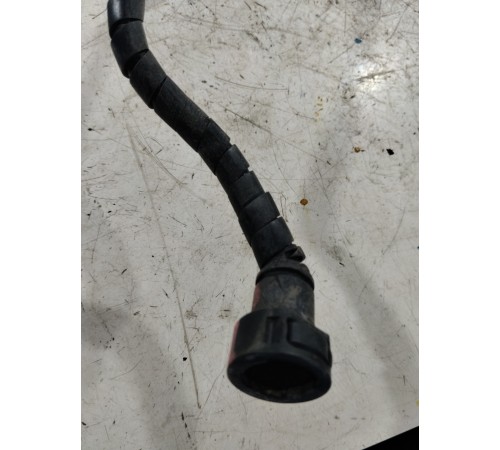 Трубка топливная