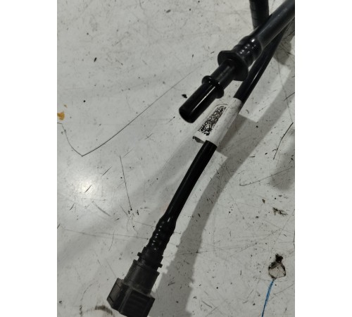 Трубка топливная