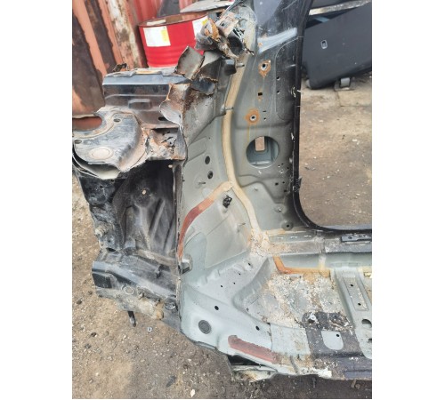 Стойка кузова передняя правая