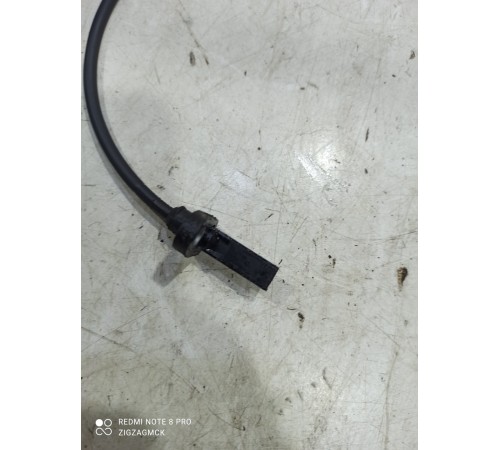 Датчик ABS задний