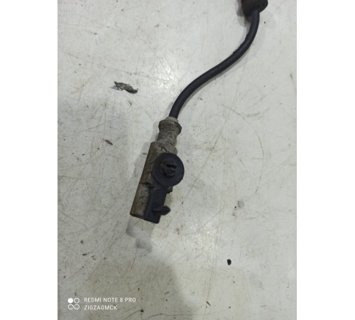 Датчик ABS задний