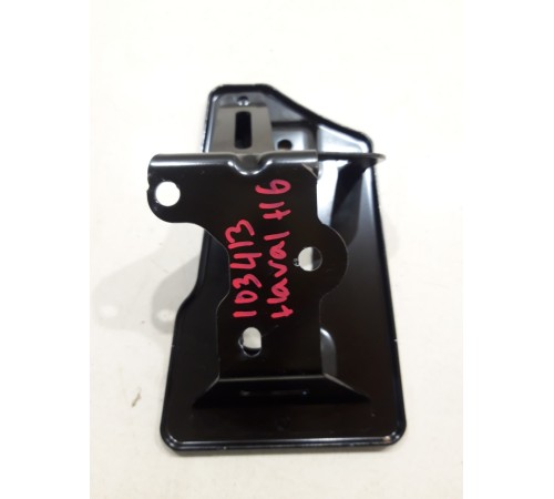 Кронштейн(крепление) подножки водителя