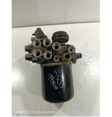 Влагомаслоотделитель тормозной системы осушитель