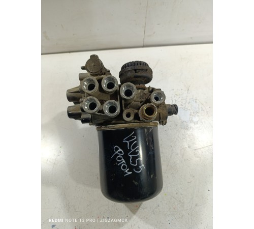 Влагомаслоотделитель тормозной системы осушитель