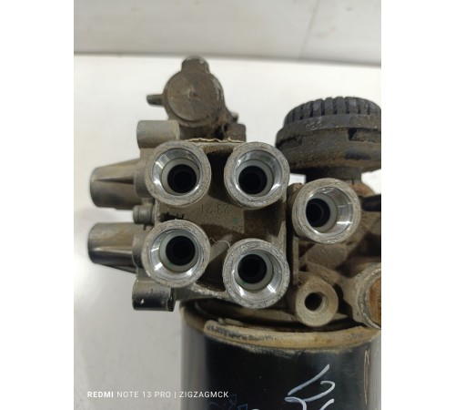 Влагомаслоотделитель тормозной системы осушитель