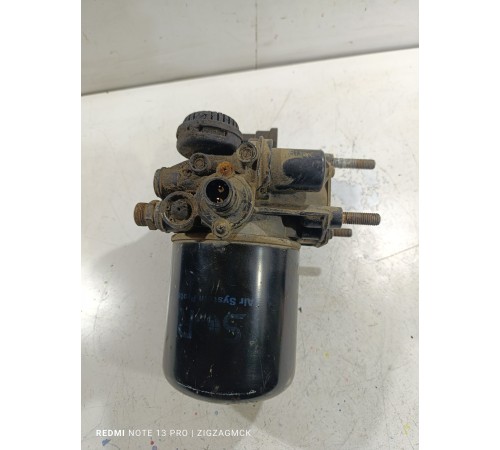 Влагомаслоотделитель тормозной системы осушитель