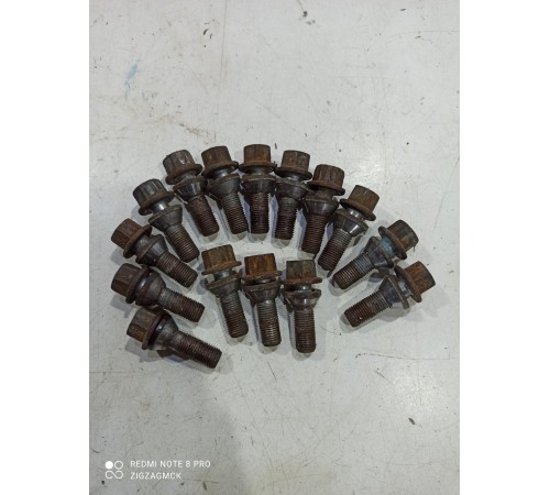 Болты колёс (15 шт.)