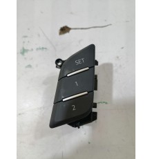 Блок кнопок памяти сиденья левый