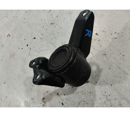 Опора (подушка) двигателя правая