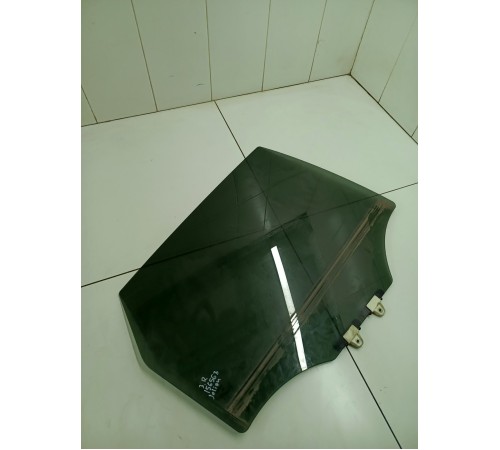 Стекло двери заднее правое