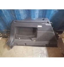 Обшивка багажника