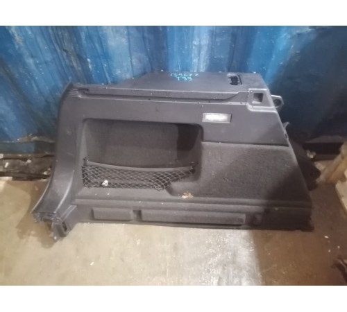 Обшивка багажника