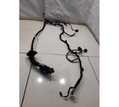 Электропроводка двери (передняя, правая)