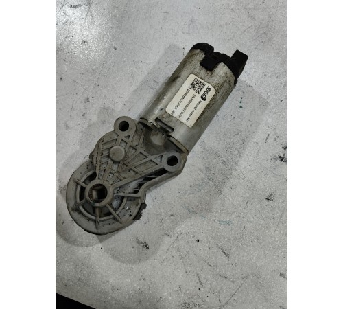 Моторчик регулировки сиденья передний левый