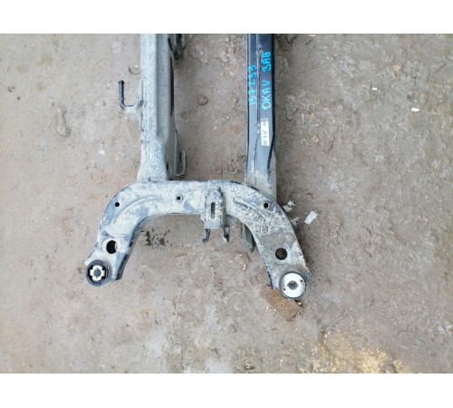 Балка подвески задняя, подрамник