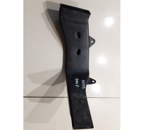 Воздуховод (правый)