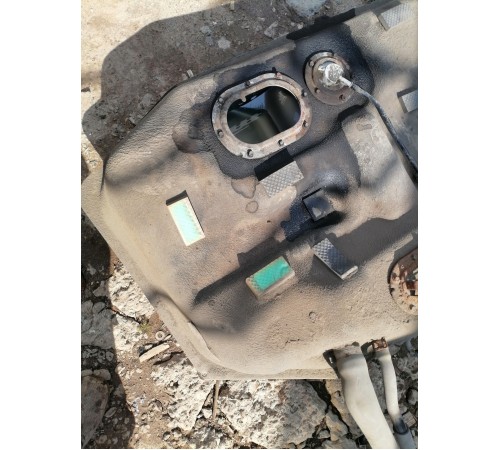 Бак топливный