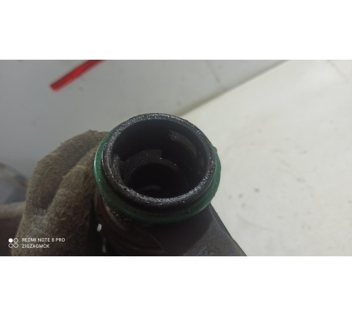 Горловина топливного бака