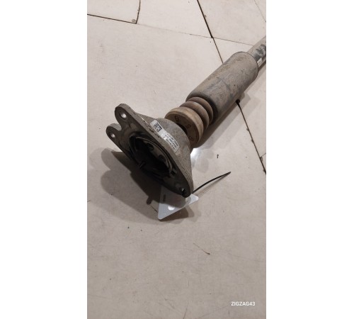 Амортизатор подвески задний правый