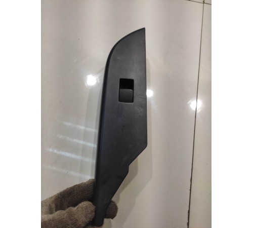 Кнопка Стеклоподъёмника (передний, правый)