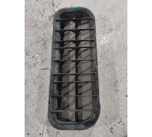 Решётка вентиляционная задняя левая