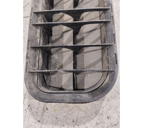 Решётка вентиляционная задняя левая