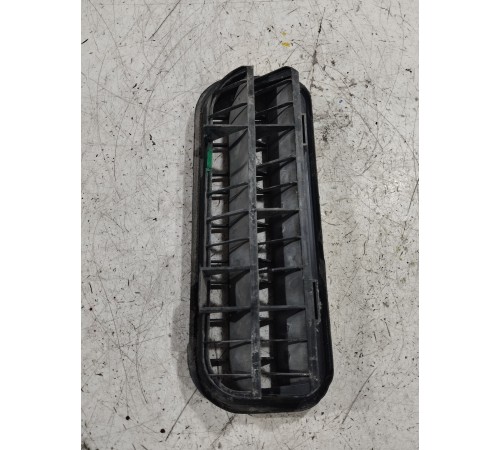 Решётка вентиляционная задняя левая