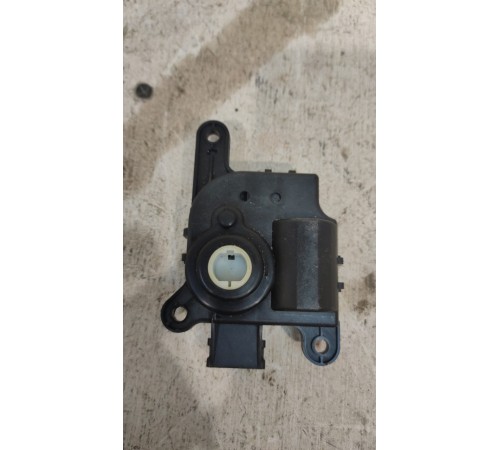 Моторчик привода заслонок отопителя