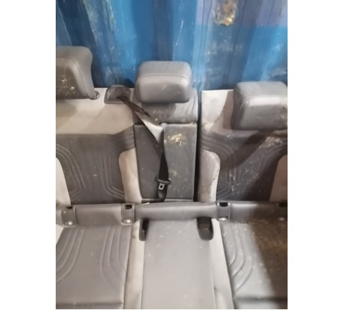 Сиденье заднее