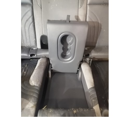 Сиденье заднее