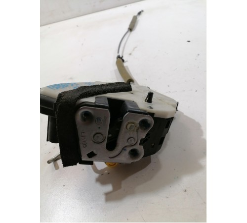 Замок двери задний левый