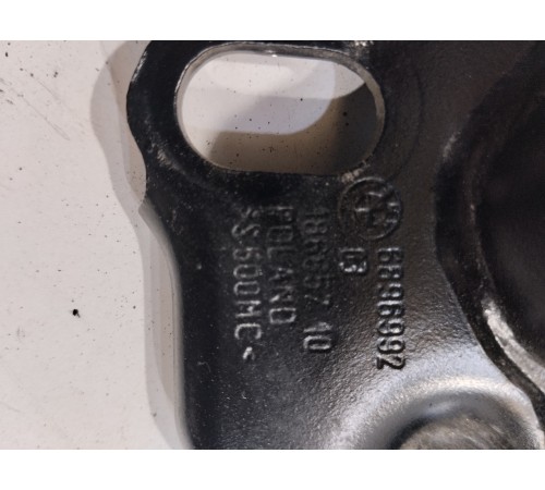 Кронштейн(крепление) задней балки правый