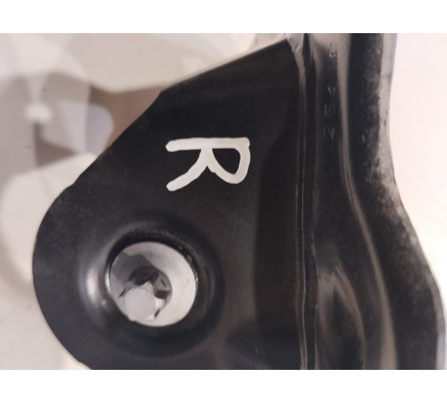 Кронштейн(крепление) задней балки правый