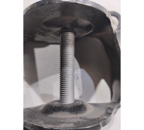 Кронштейн(крепление) задней балки правый