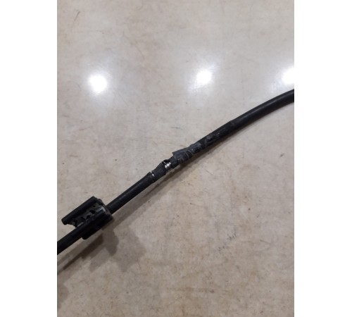 Доводчик двери (передний правый)