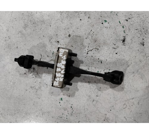 Ограничитель двери передний левый