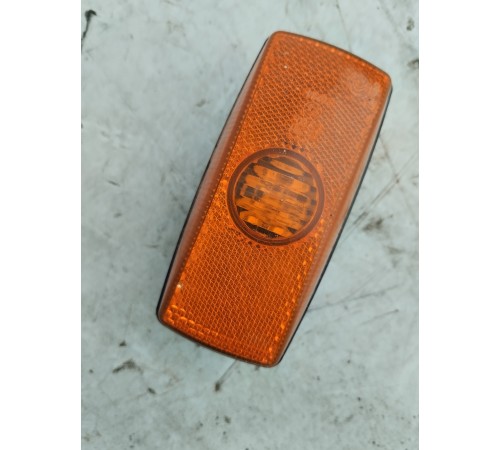 Повторитель поворота левый