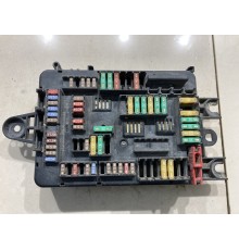 Блок предохранителей