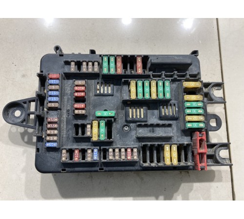 Блок предохранителей