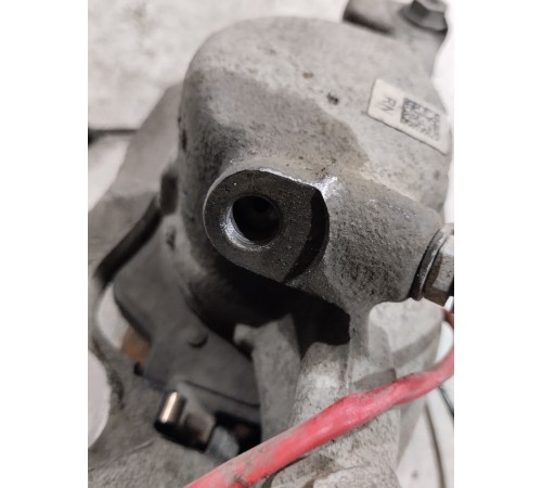 Суппорт передний левый