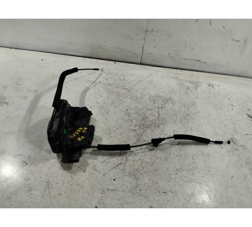 Замок двери передний правый