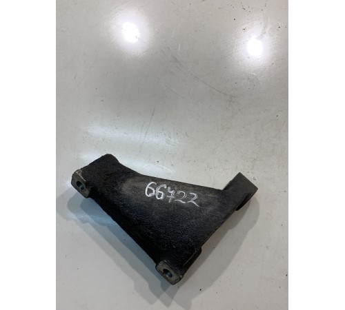 Кронштейн генератора