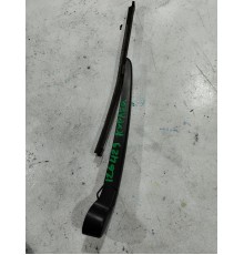 Поводок крышки багажника