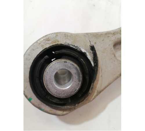 Рычаг подвески передний правый