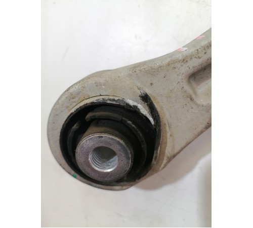 Рычаг подвески передний правый