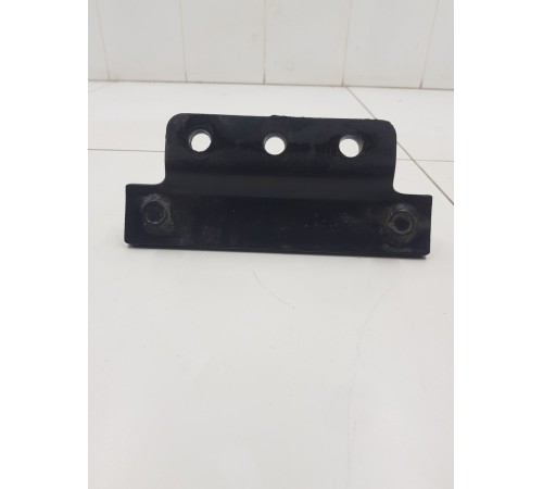 Кронштейн крепление рамы передний левый