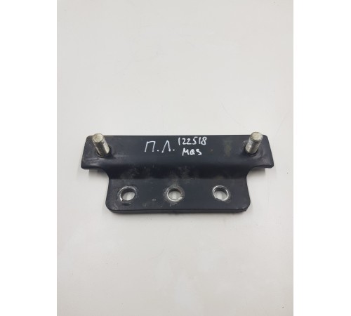 Кронштейн крепление рамы передний левый